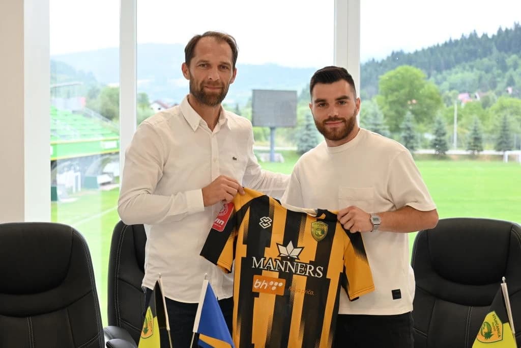 Hamza Gasal prilikom predstavljanja