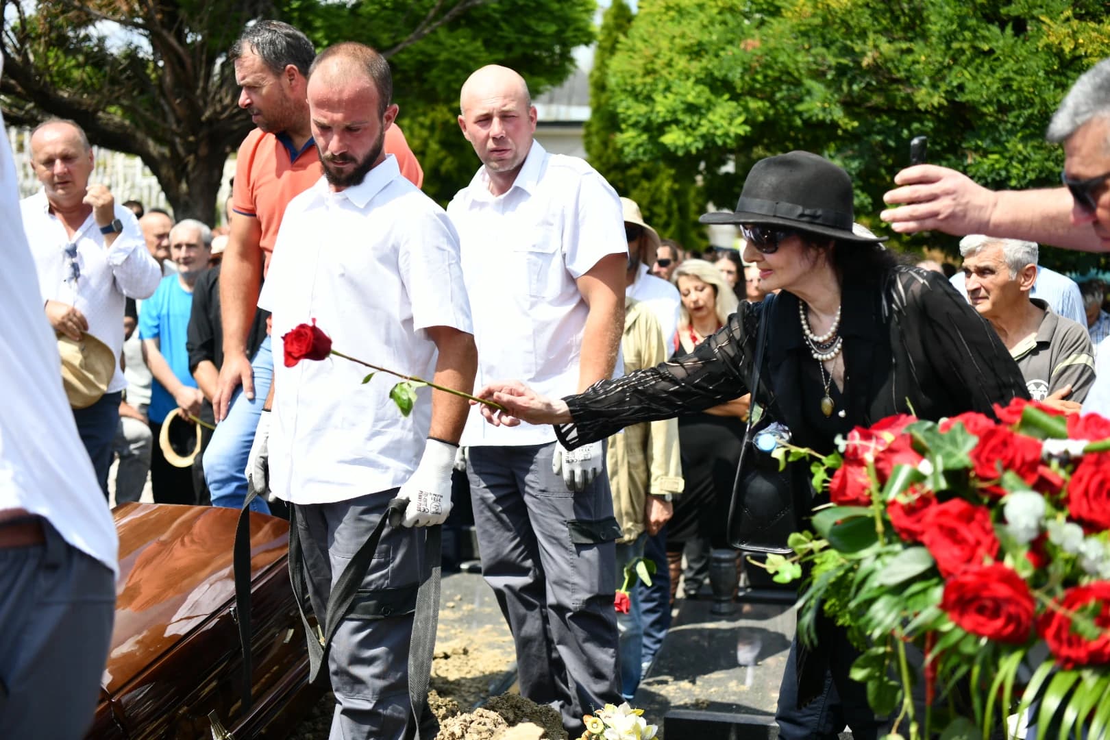 Dirljiv oproštaj supruge Josipa Pejakovića: Volim te Conja, a ti idi gdje si pošao, gdje moraš