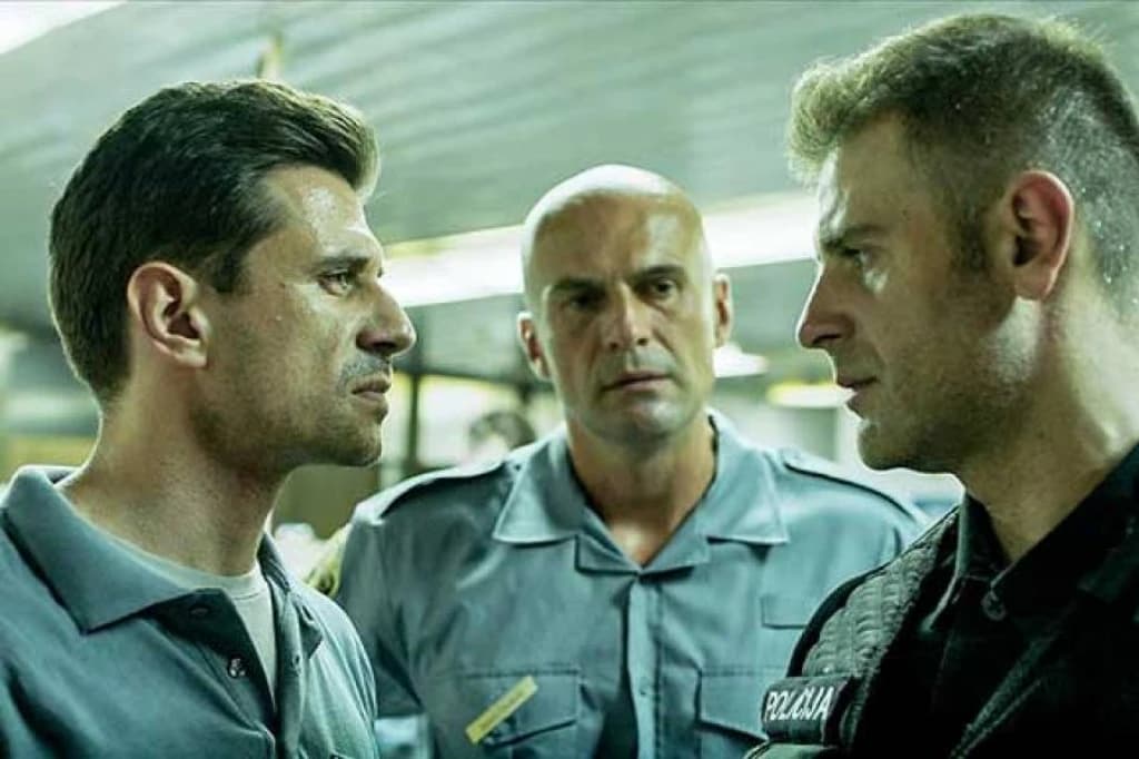 Scena iz filma "Full Moon"