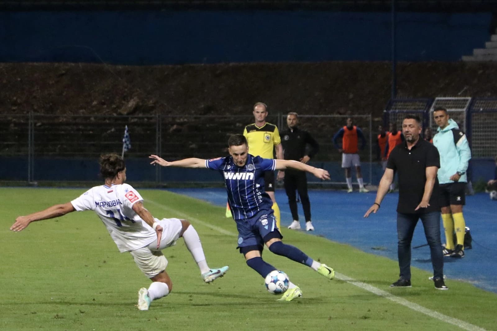 Borac ubjedljiv na startu, Željo razočarao navijače na Grbavici