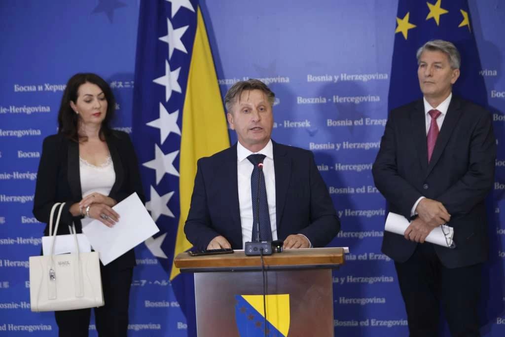 "Bošnjaci su grubo diskriminirani i svedeni na funkciju bankomata - pune budžet o kojem drugi odlučuju"