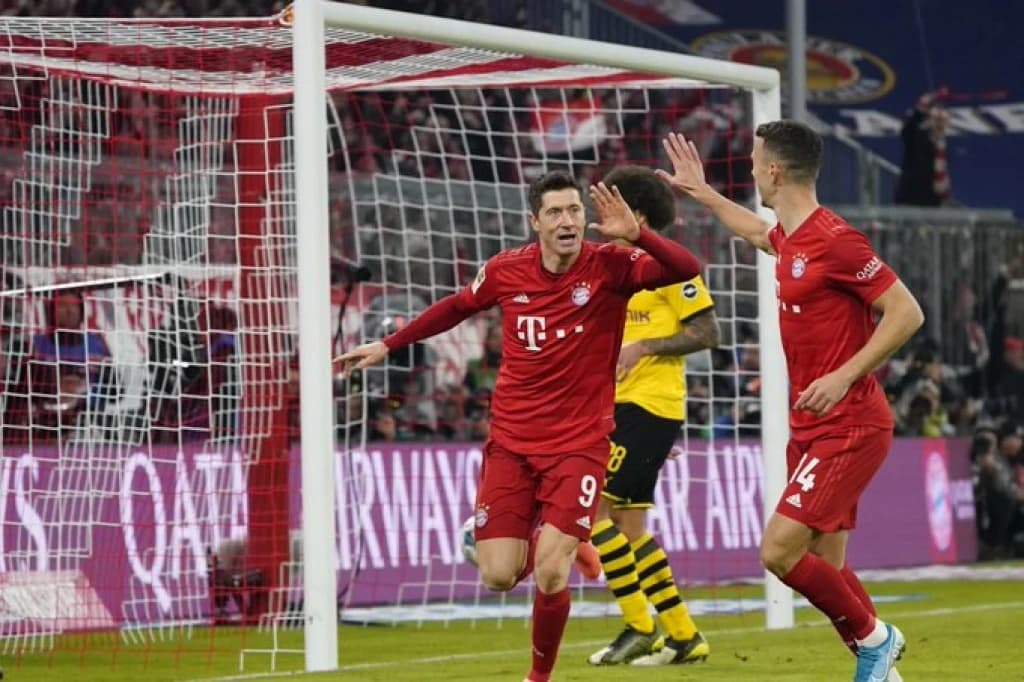 Bayern proigrao bez Kovača: Borussija razbijena na Allianz Areni