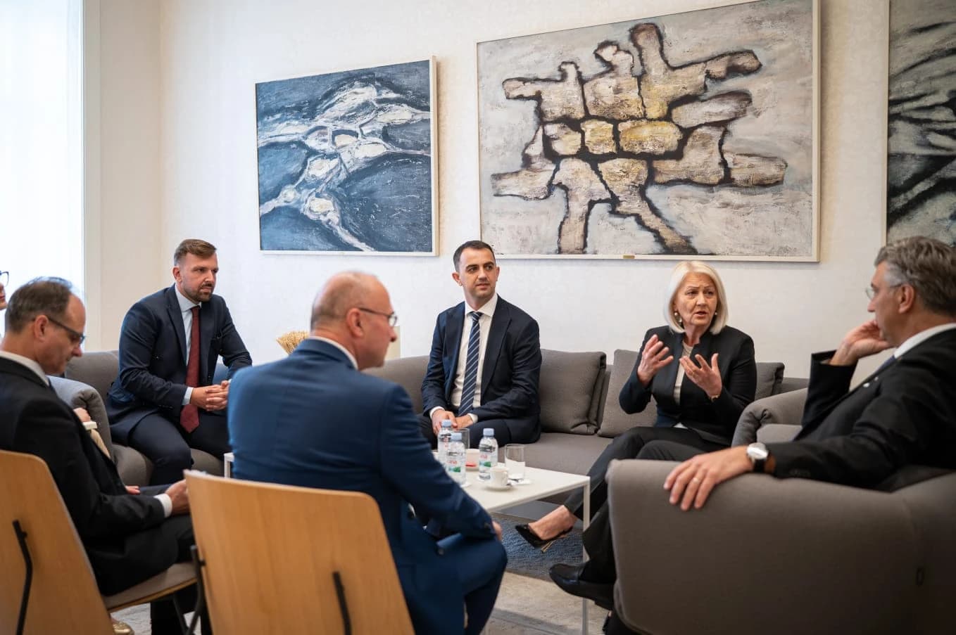 Borjana Krišto na sastanku kod Andreja Plenkovića