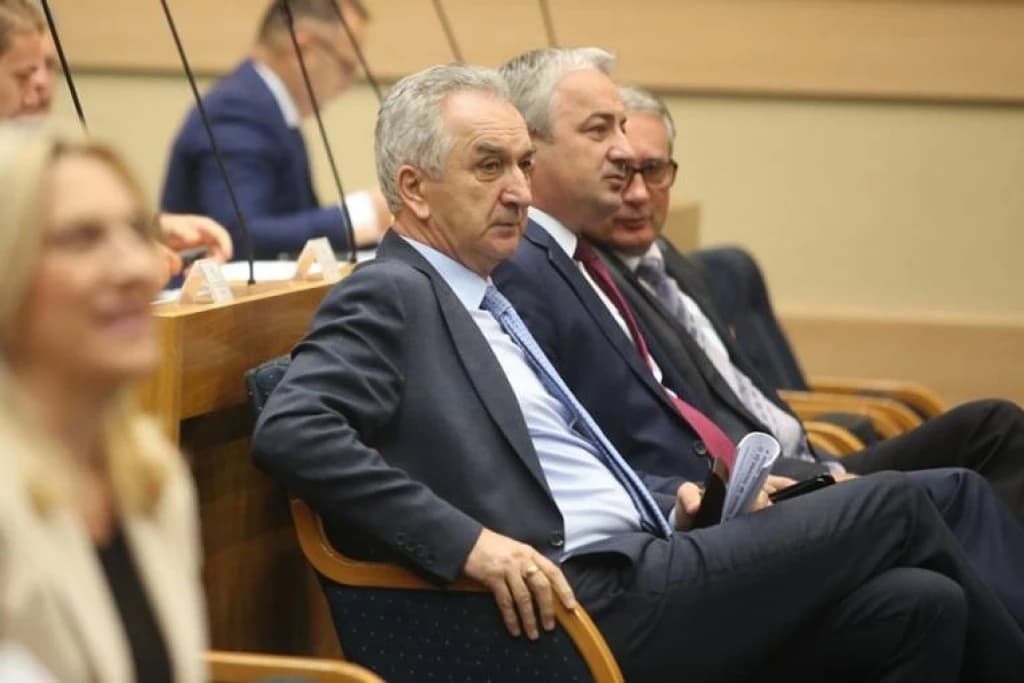 Mirko Šarović