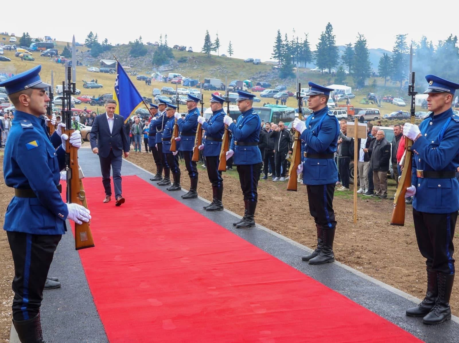 Bećirović na Vlašiću: Posebnu poruku želim uputiti Bošnjacima i Hrvatima Srednje Bosne