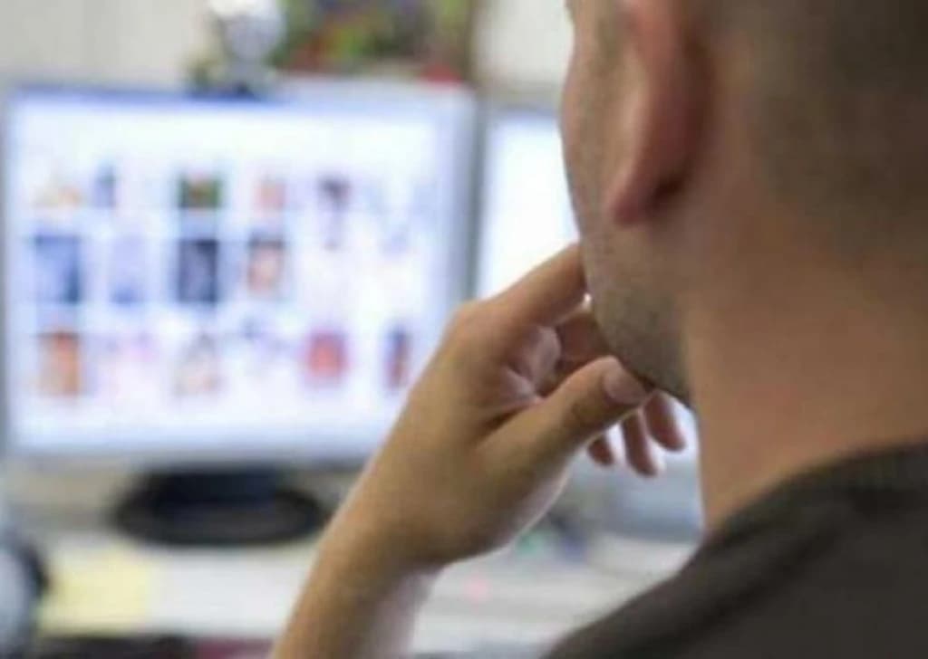 U Bratuncu uhapšena jedna osoba osumnjičena za iskorištavanje djece za pornografiju
