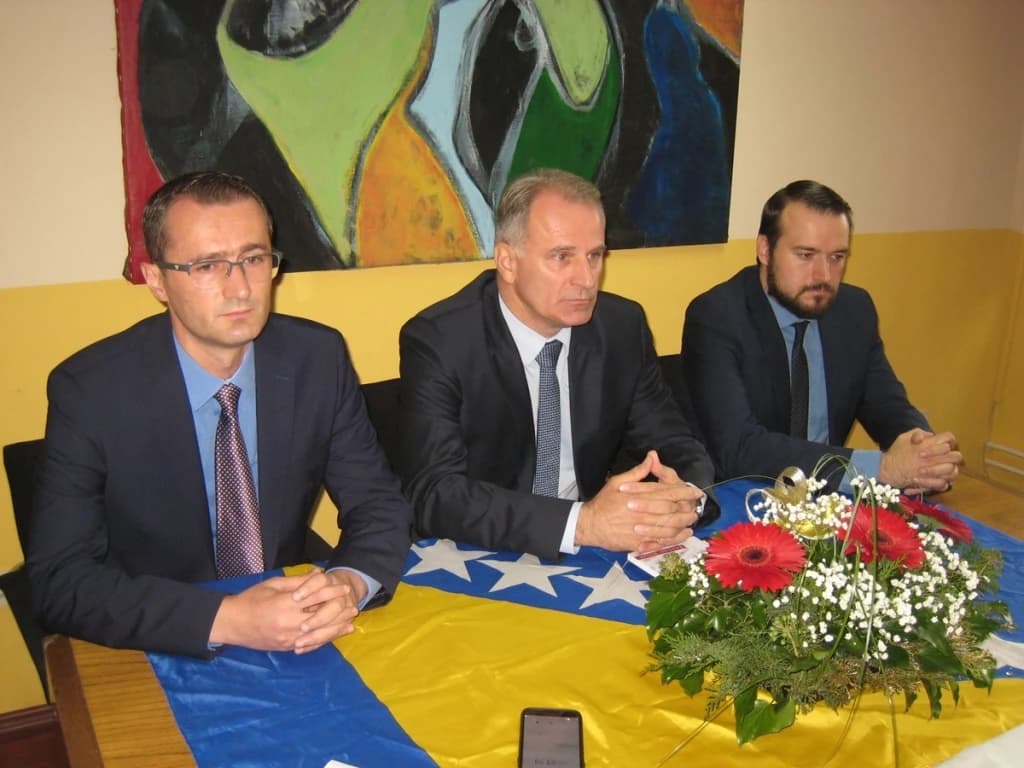 Stranka za BiH: Dobili nove članove iz NB-a