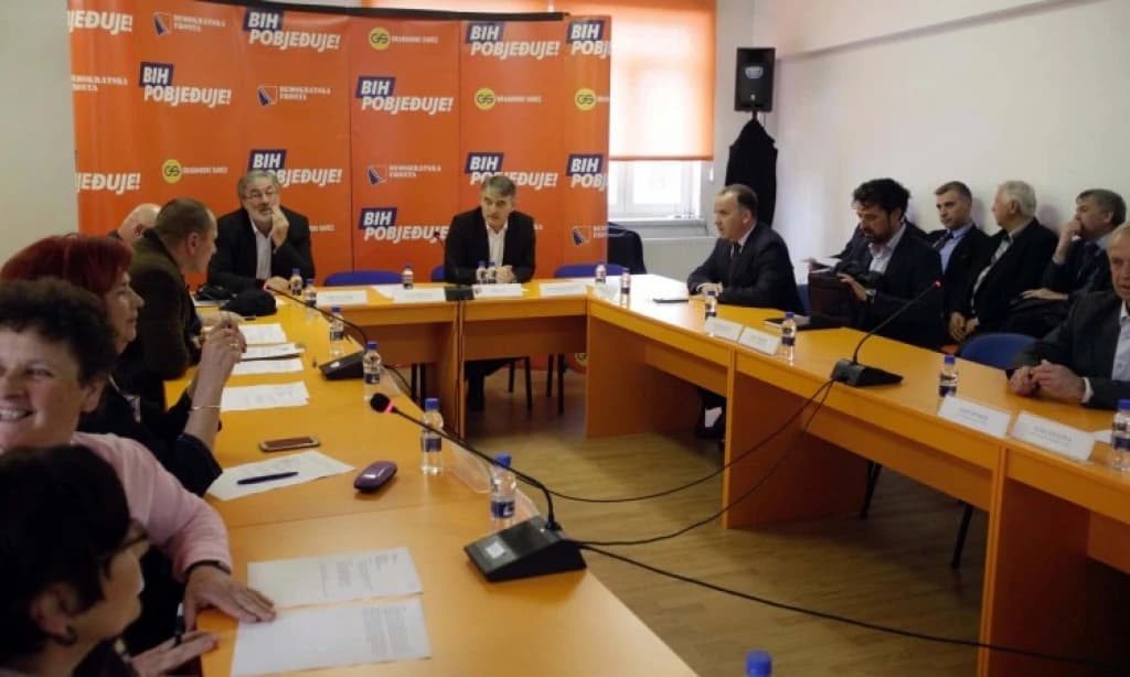 DF: Vučić uzalud pokušava od BiH napraviti metu, historija našeg regiona sita je velikosrpske nacionalističke politike