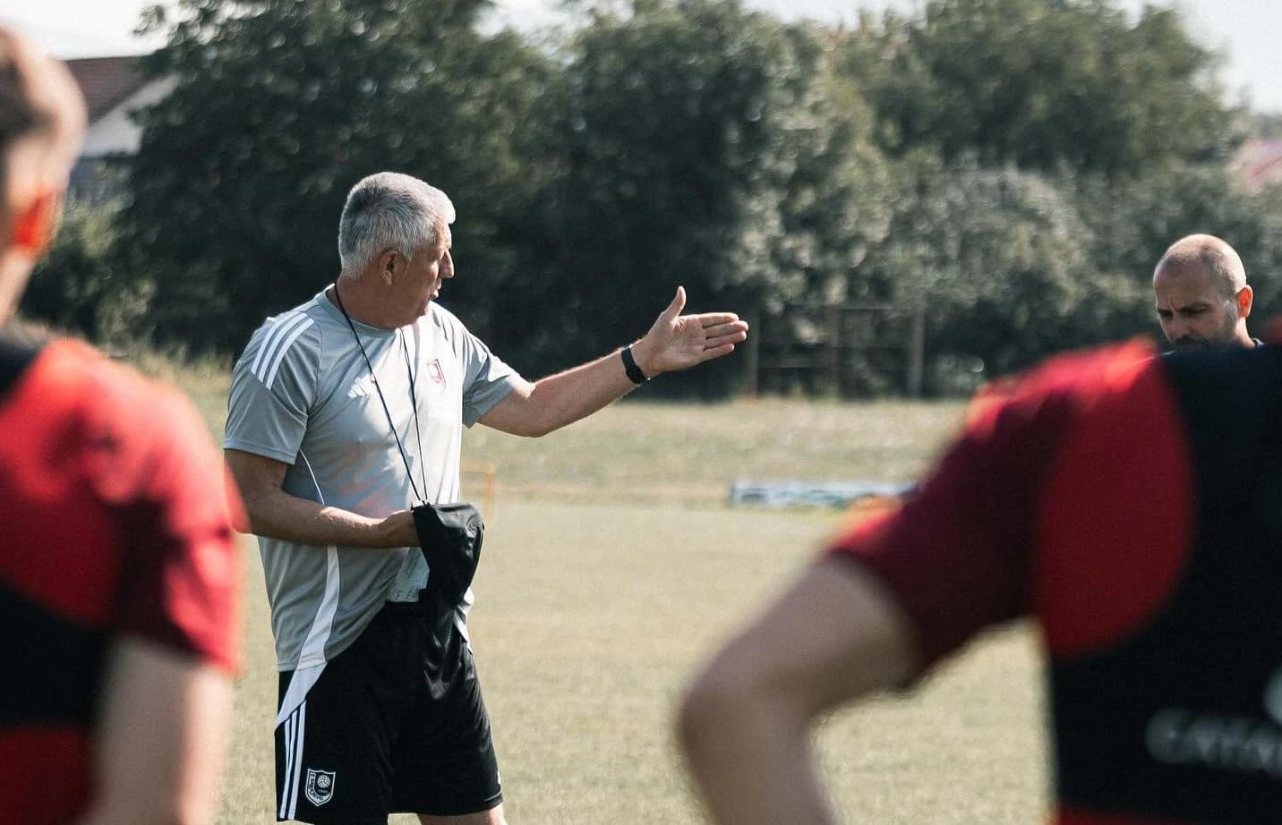 Bolnica na Koševu: Elezi ne mora na operaciju, ali ide na pauzu, vraća se Mamas, rijetka povreda Mujkića