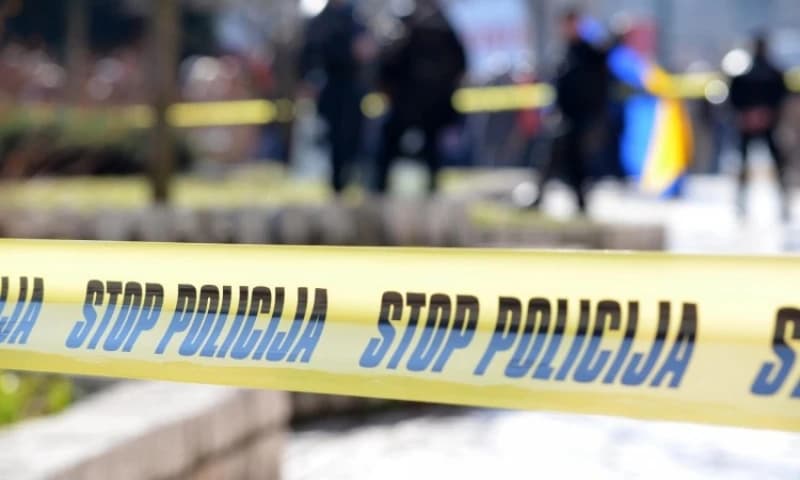 Tragedija u Velikoj Kladuši: Radnik pao s kamiona i poginuo