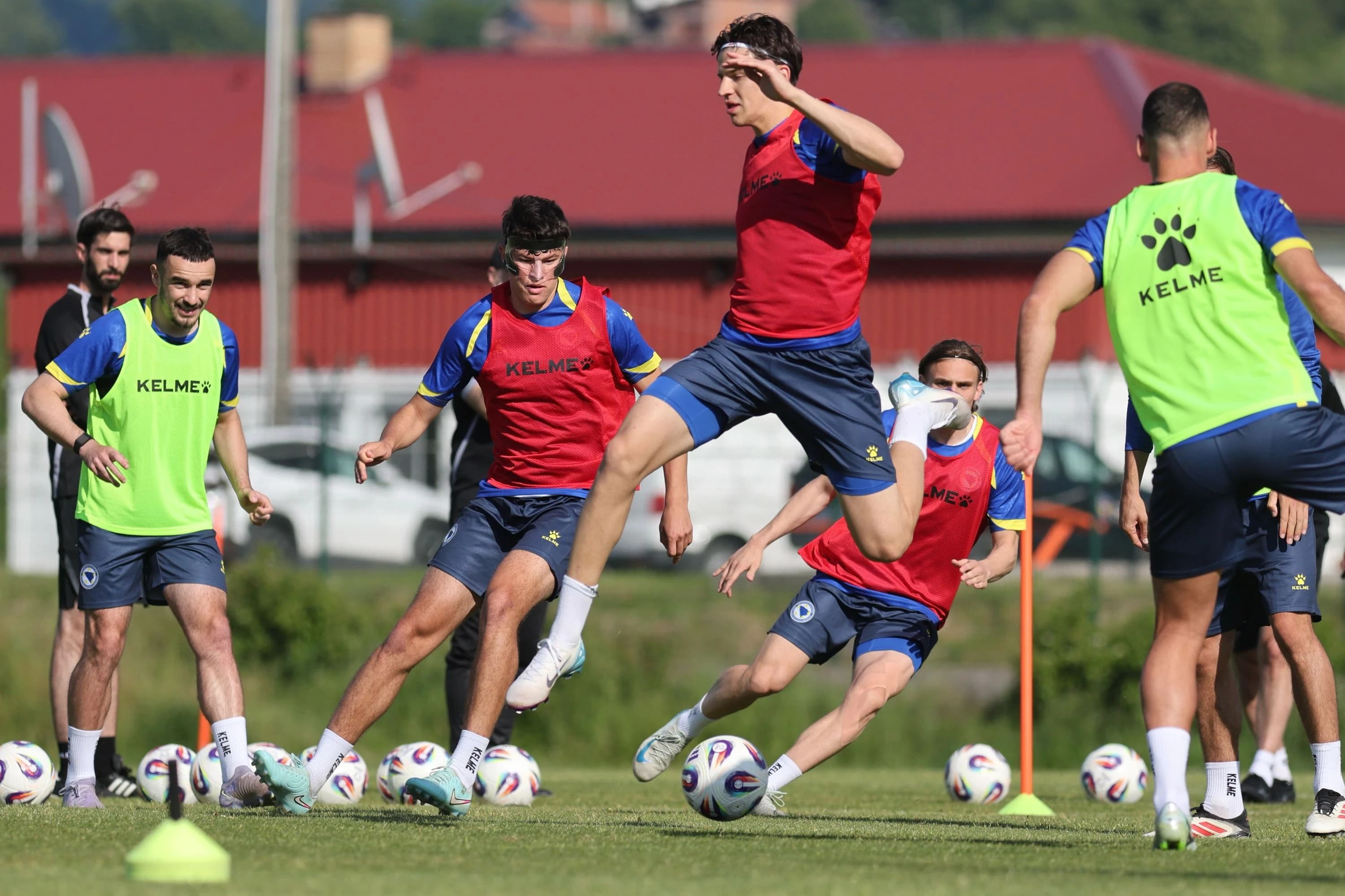 Muharemović emotivno: Klinac koji nije imao ništa osim lopte i sna debitovao u Serie A