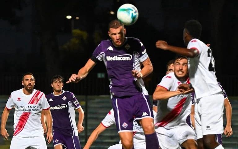 Džeko nije igrao Cagliarija, ali će biti starter u četvrtak