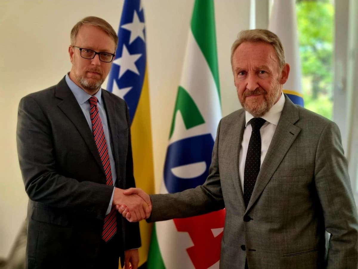 Izetbegović sa otpravnikom poslova Ambasade SAD-a: Razgovarali o situaciji u RS-u, političkim perspektivama SDA...