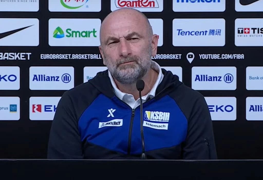 Bećiragić: Poslije Crne Gore rekao sam igračima da smo dotakli dno, odnosi su bili poljuljani, napisao sam poruku...