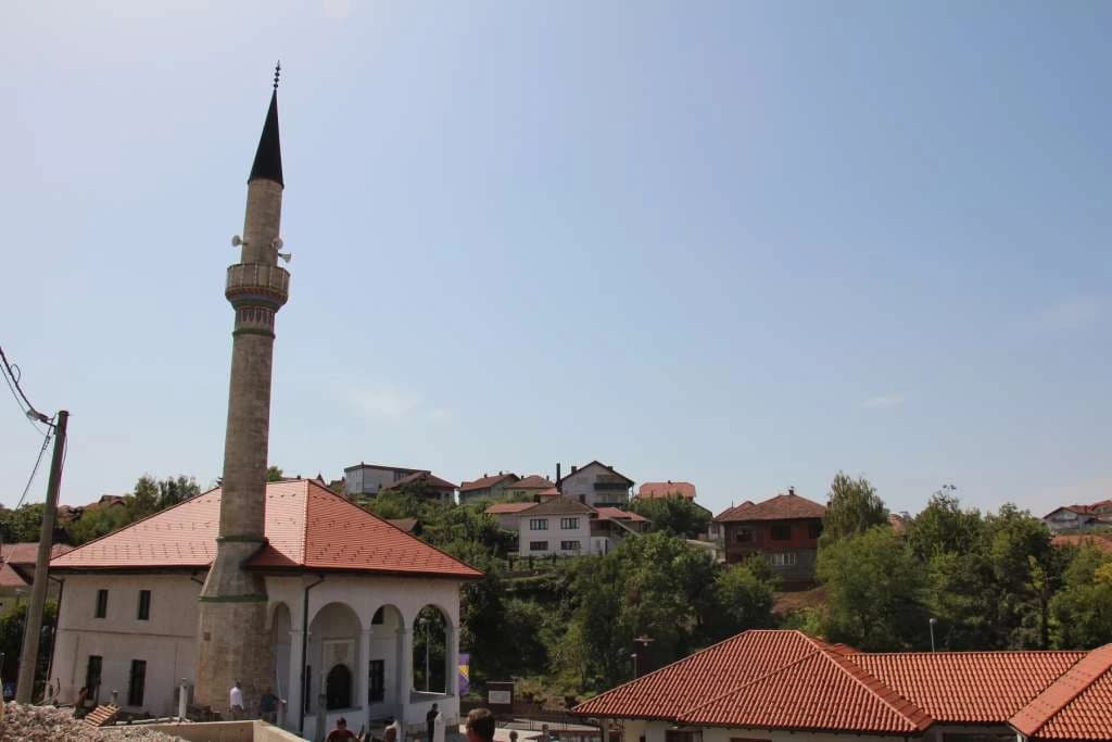Obnovljena džamija u Svircu kod Gradačca svoja vrata otvara 4. oktobra: Ona je zadužbina porodice Gradaščević