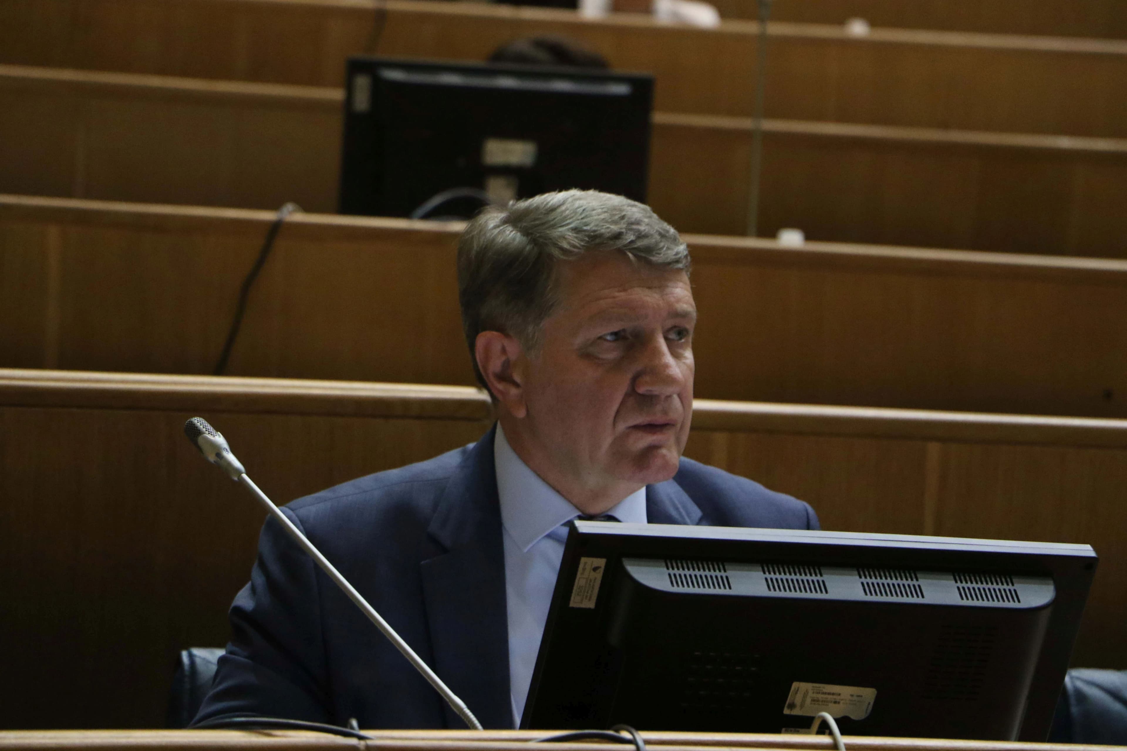 Kešo o upotrebi faksimila u VM: Može se zaključiti da Forto ne dolazi na posao i ko zapravo upravlja, kod Konakovića...
