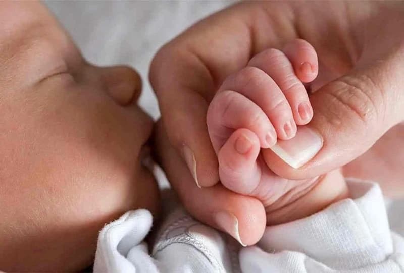 U julu u FBiH rođena 1.371 beba, negativan prirodni priraštaj u devet kantona