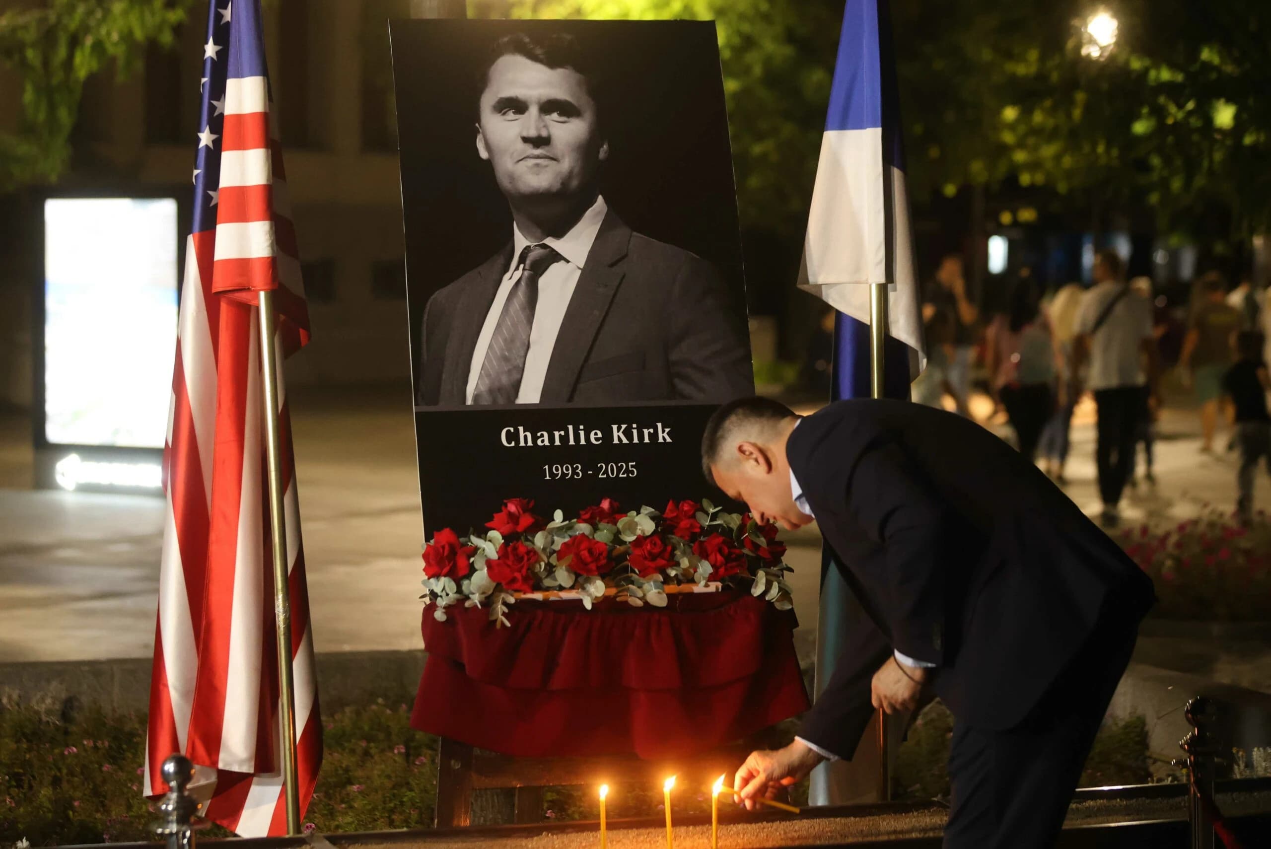 U Banjoj Luci palili svijeće u čast ubijenog američkog aktiviste Charlieja Kirka