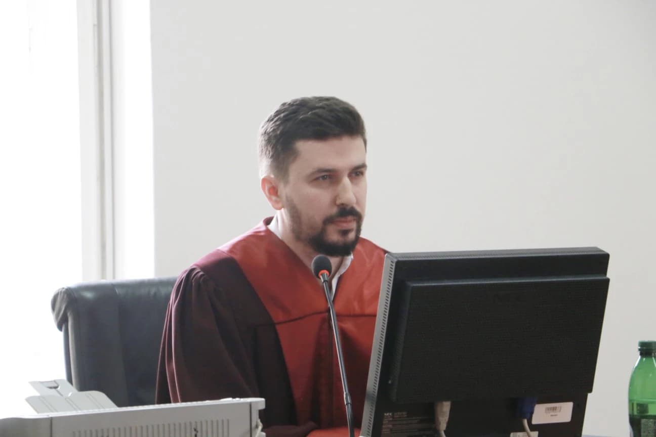 Ročište Elmedin Konaković za klevetu policajca