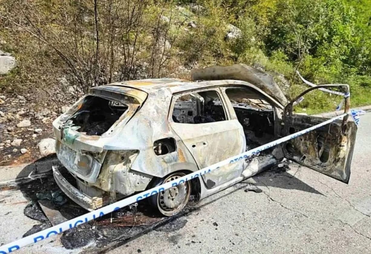 Mostarski taksista preminuo u KCUS-u nakon teških povreda u požaru automobila
