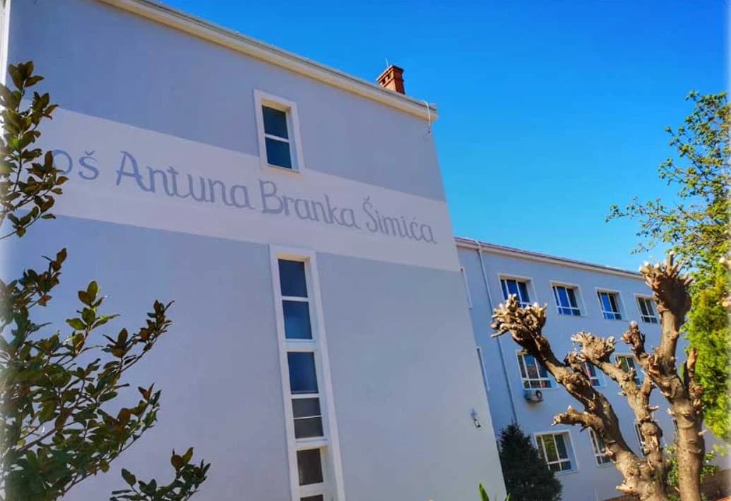 Cijeli razred osnovaca bojkotuje nastavu zbog vršnjačkog nasilja, šta kaže Ministarstvo HNK