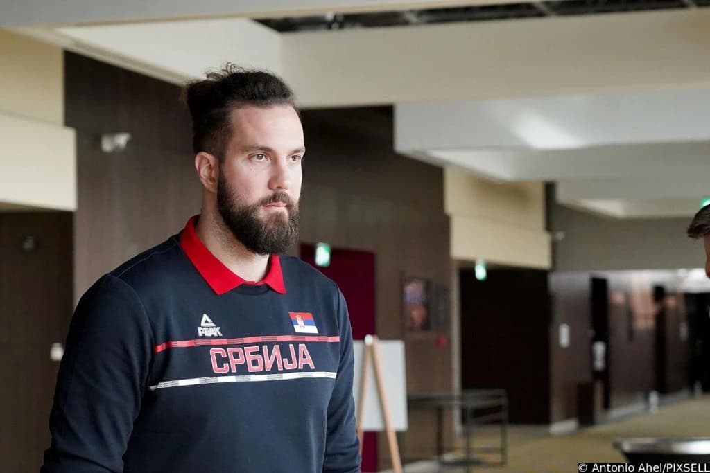 Komazec napustio klub i potpisao za Slobodu, kao zamjena stigao proslavljeni košarkaš