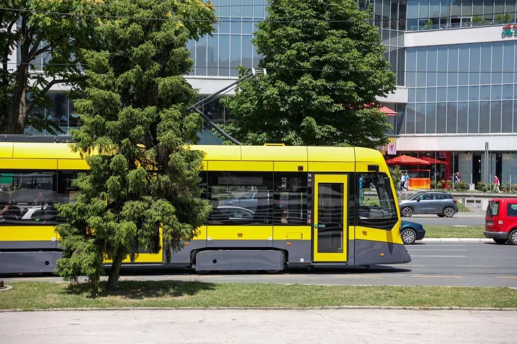 Izmjena u u javnom prijevozu: Zbog testne vožnje novih tramvaja "uskaču" autobusi