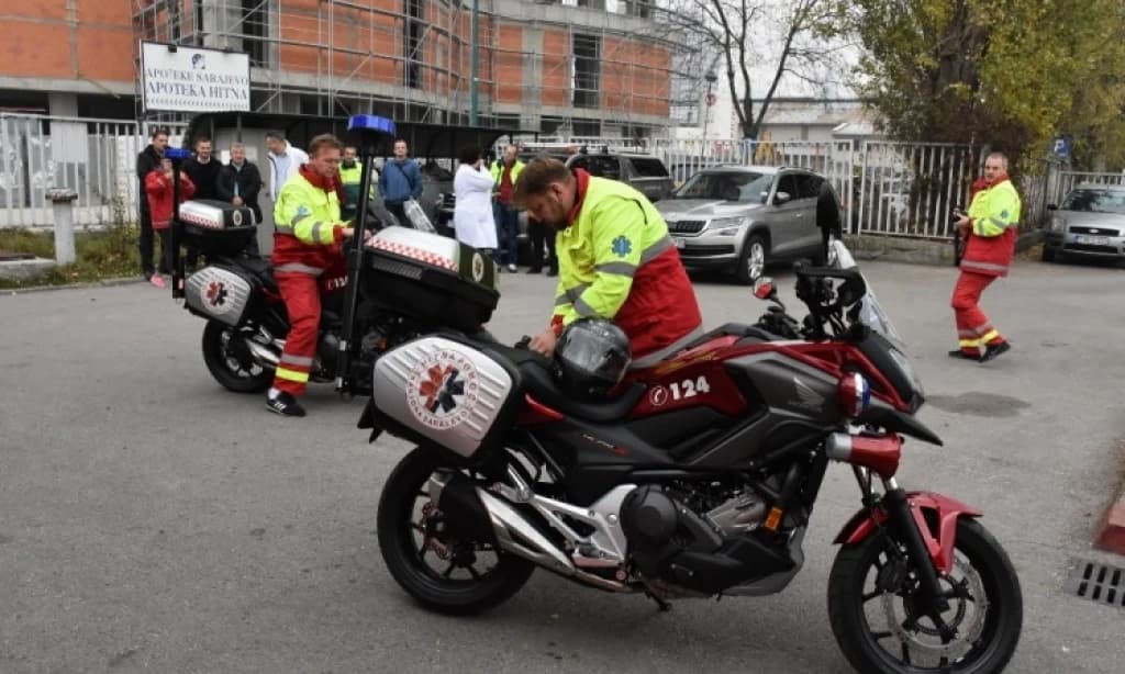 Zahvaljujući motociklima hitna pomoć će brže stizati do pacijenta u KS