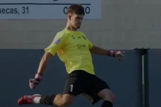Španski fudbal u žalosti zbog smrti mladog golmana: Preminuo nakon što je dobio udarac na utakmici