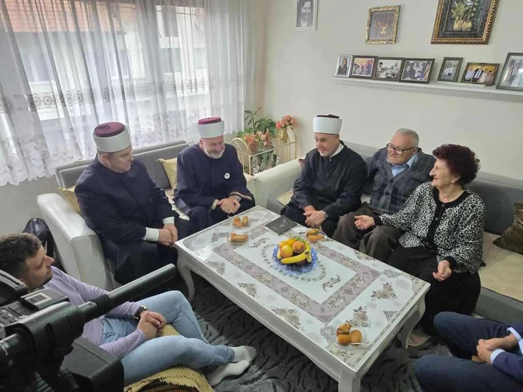 Reisu-l-ulema posjetio porodicu Alena Muhića: U ovoj kući je spašeno čovječanstvo