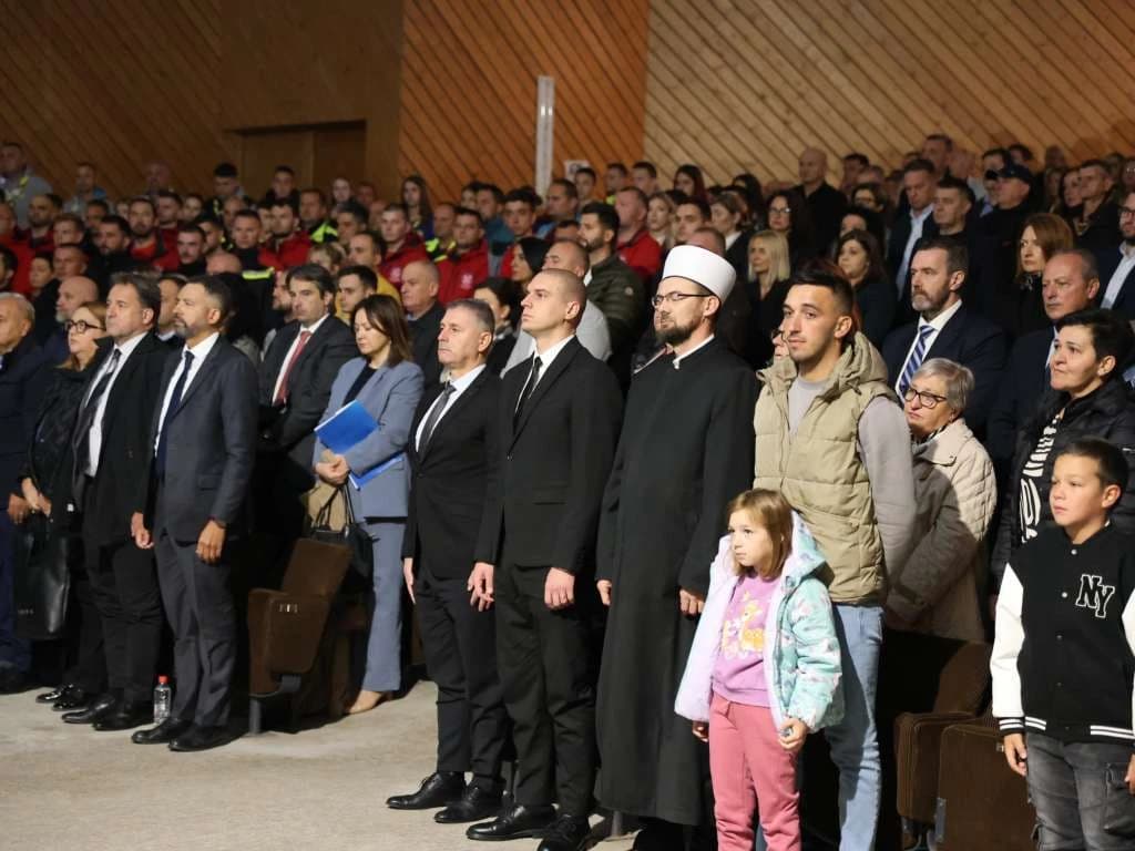 Jablaničani se prisjećaju sugrađana stradalih u poplavama: Žrtve nikad neće biti zaboravljene
