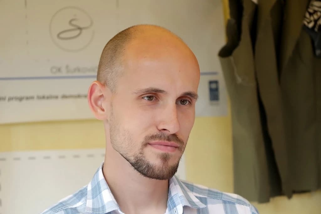 Adi Šurković