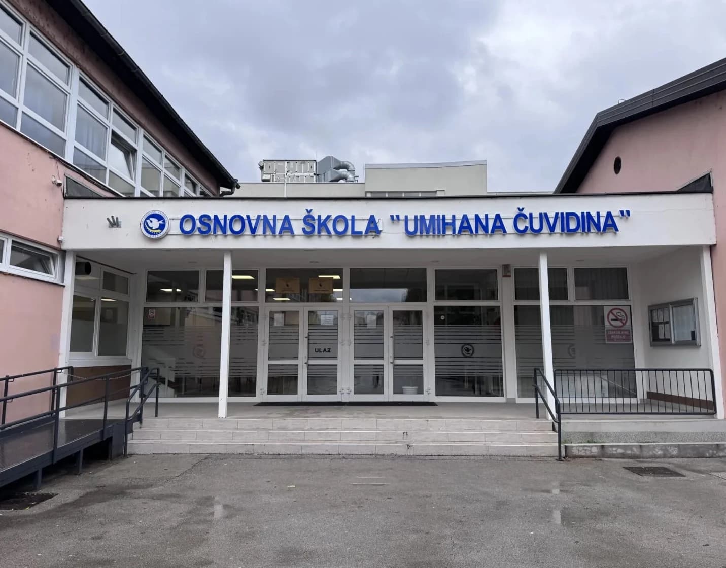 U OŠ "Umihana Čuvidina" otvorene nove prostorije za produženi boravak djece, mjesto za druženje i učenje