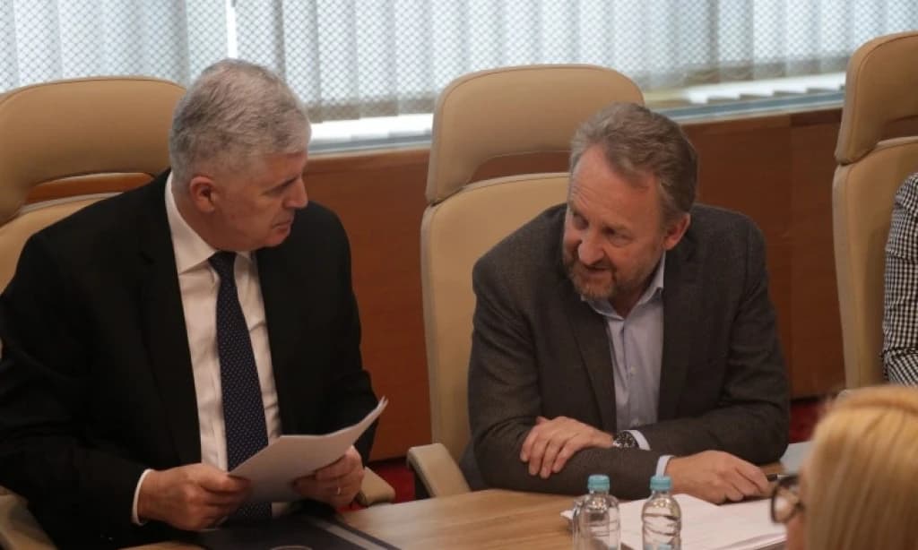 Čović: Vjerujem da smo stvorili preduvjete da prije Božića imamo VMBiH