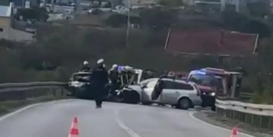 Dvoje poginulih u teškoj nesreći na cesti Mostar - Nevesinje