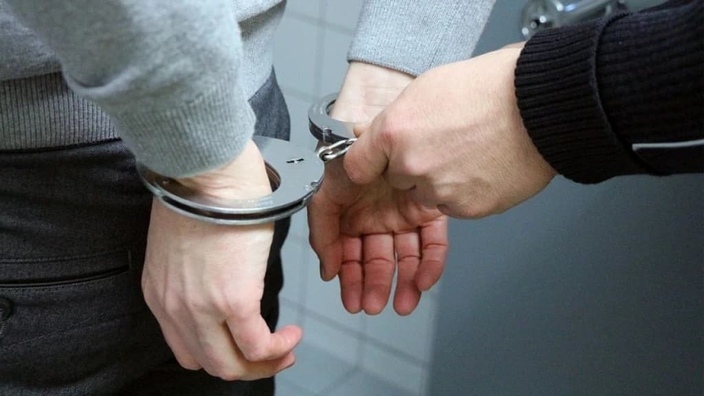 Uhapšen trener iz Pljevalja osumnjičen da je neprikladno dodirivao dvije maloljetne osobe