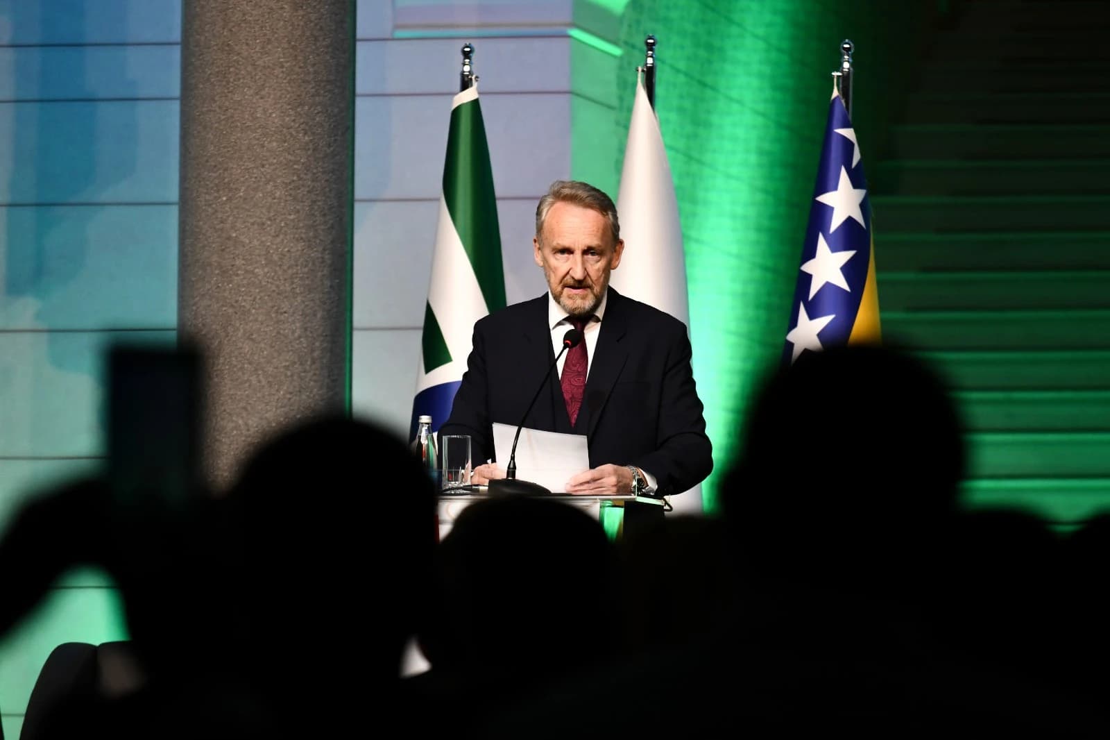 Bakir Izetbegović