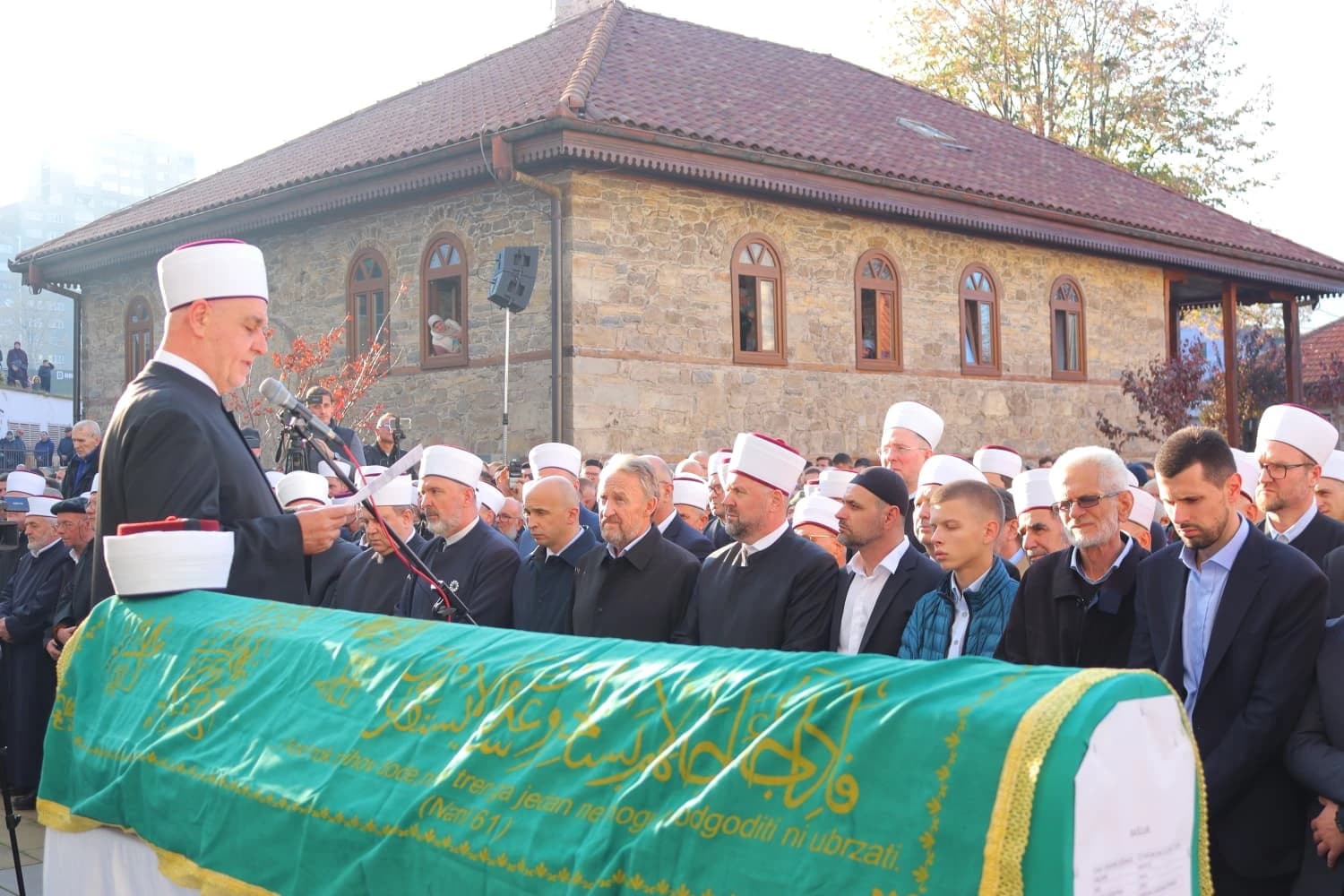 Reisu-l-ulema na dženazi hfz. Halilu Mehtiću: Njegova prisutnost među nama bila je blagodat