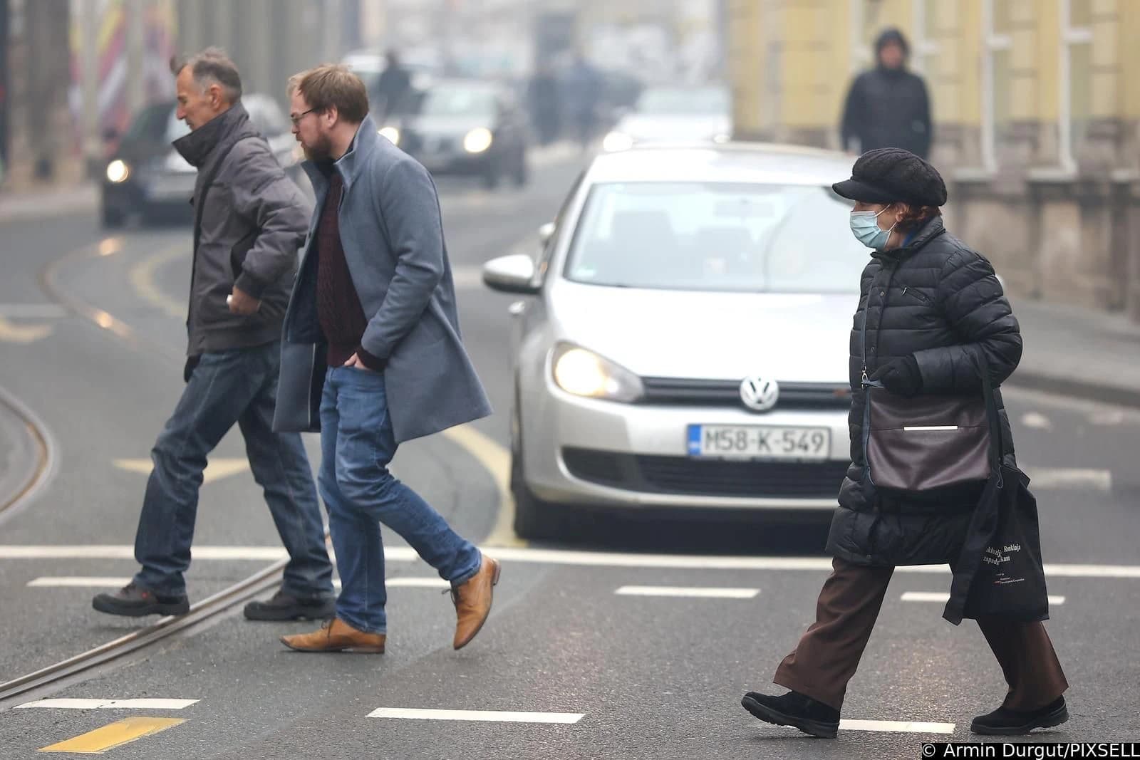 Sarajevo ponovo u društvu 10 najzagađenijih gradova u svijetu; Podić: Vlada KS nas je pokušala uvjeriti da vrijedno radi