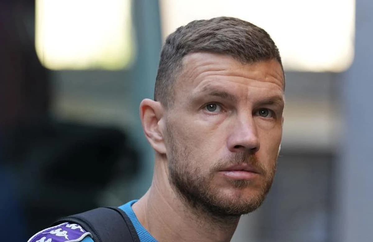 Edin Džeko u Sarajevo stigao letom od 30 eura