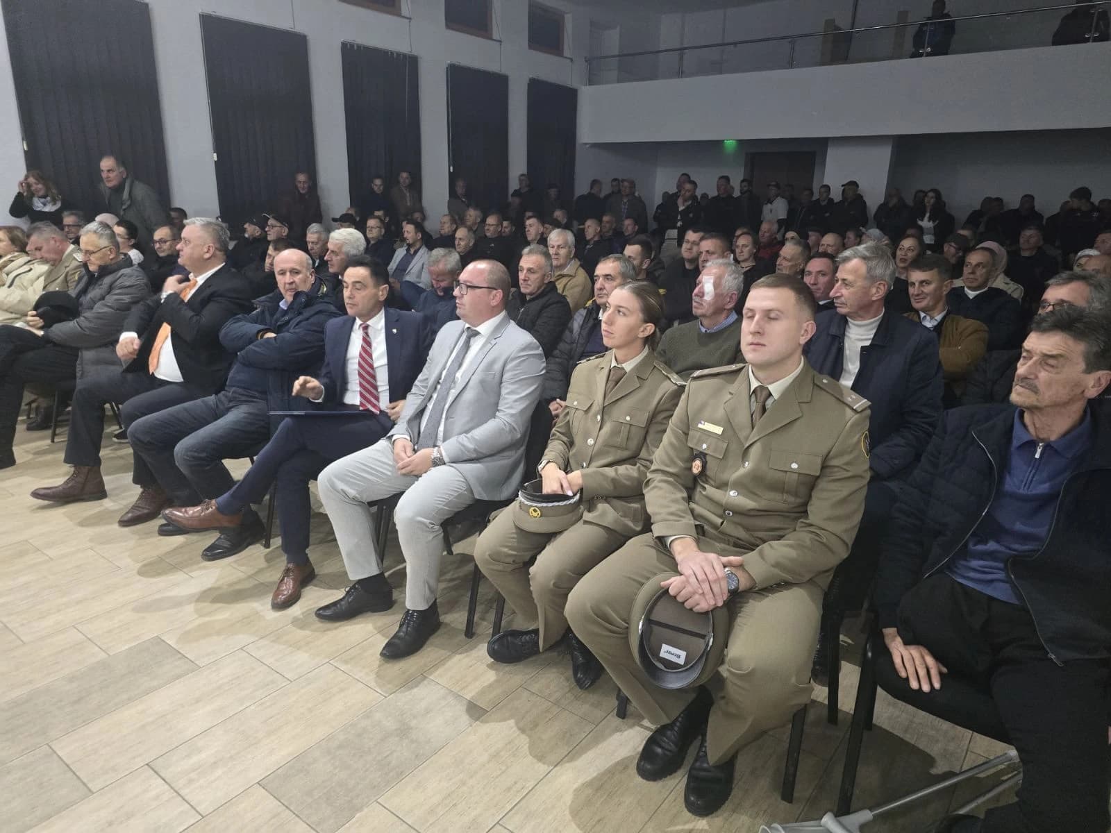 Ministar Sirovica: Čuvajmo sjećanje na naše heroje i hrabrost odbrane Vareša