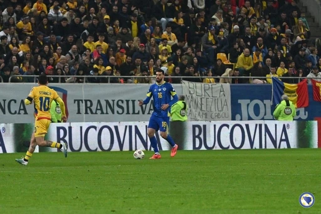 Vatreno kod Rumuna pred Zmajeve: Selektor Lucescu dobio žestoke kritike