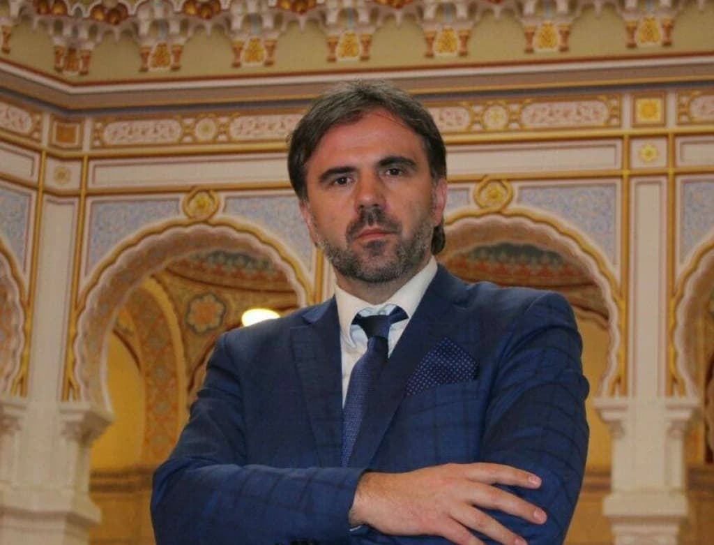 Tarik Curić