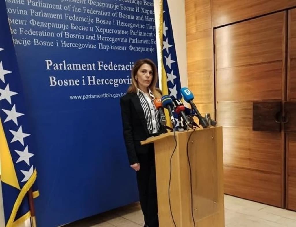 Ines Kavalec 