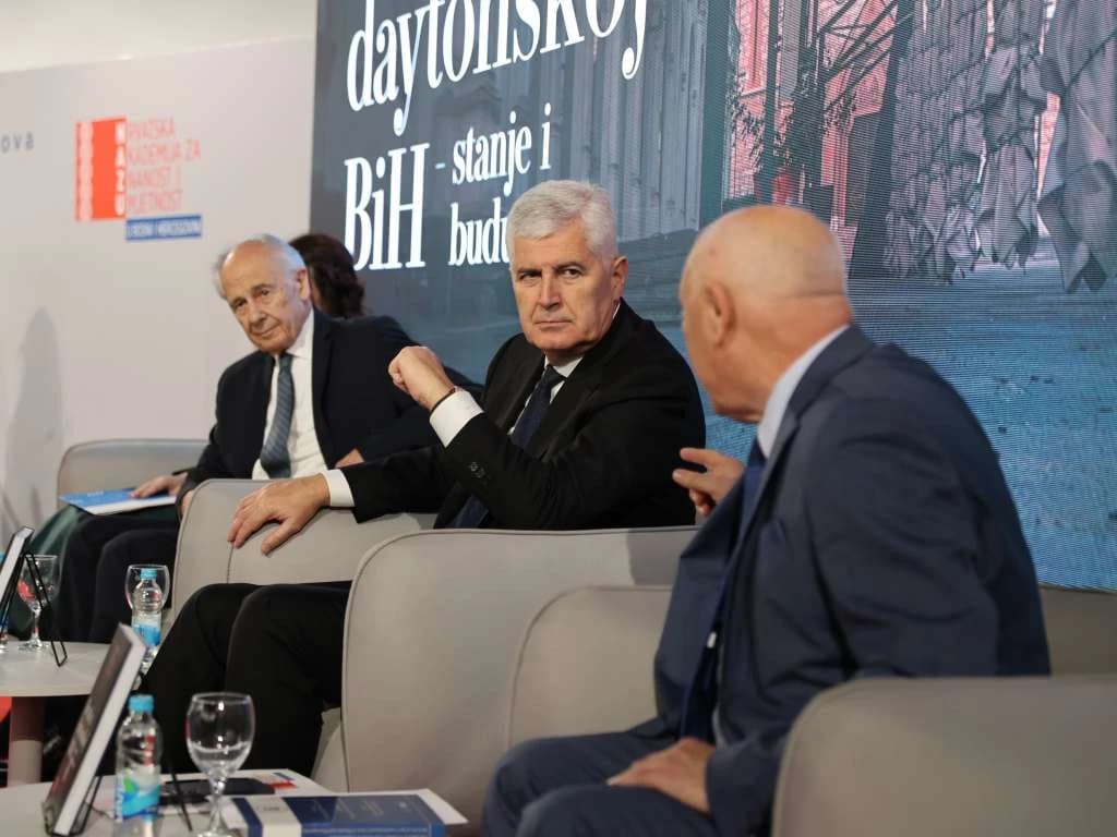 Čović: OHR je trebalo davno ugasiti, nadamo se da će u bogatstvo BiH biti ugrađena tri različita entiteta