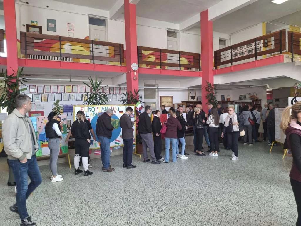 Otvorena birališta u entitetu RS, šest kandidata za predsjednika
