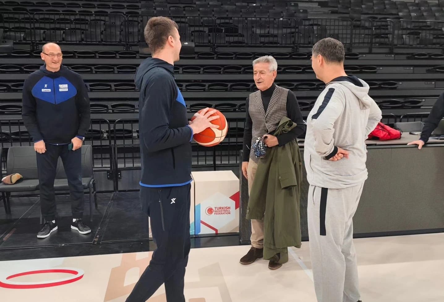 Tanjević iznenadio Zmajeve u Istanbulu