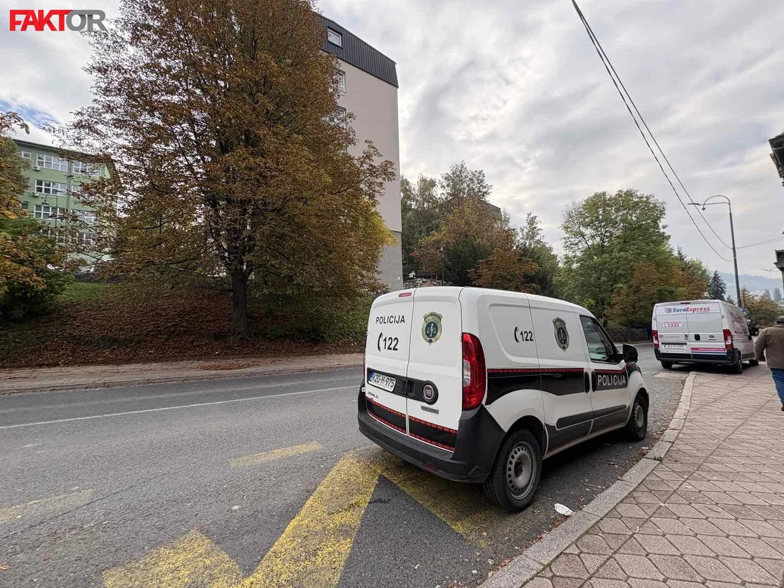 Istražitelji MUP-a KS od jutros pretresaju na Stomatološkom fakultetu u Sarajevu i UNSA