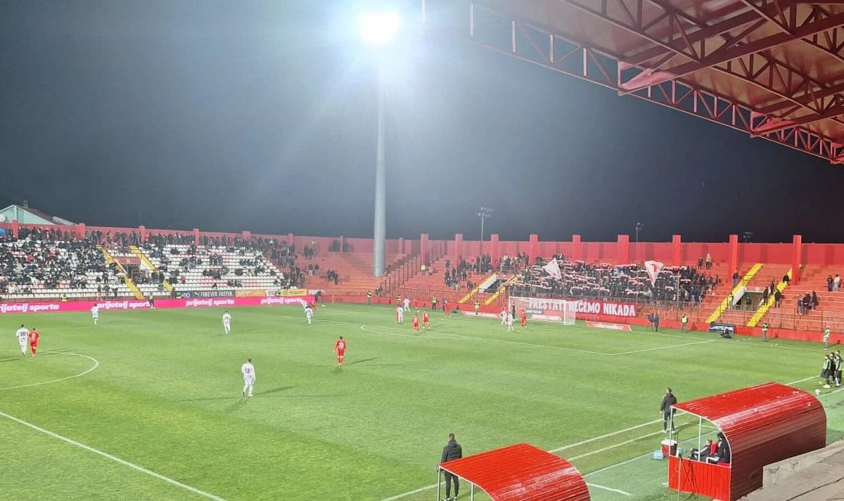 Navijači Veleža odali počast Vedranu Puljiću