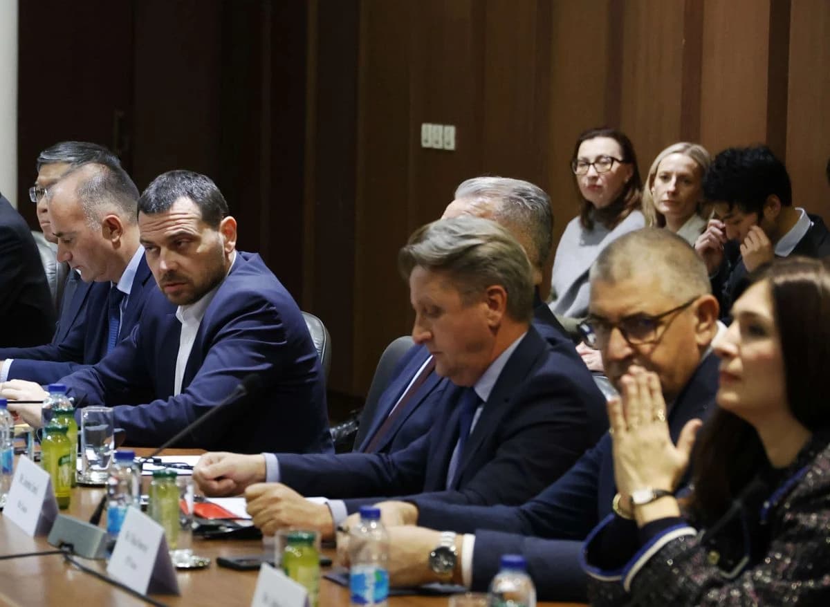 Trojka kaže da evropske zakone šalje u Parlament BiH da zaobiđu SNSD-ovu blokadu u VM, šta će u Domu naroda